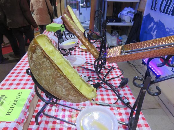 Symbolbild: Raclette-Essen